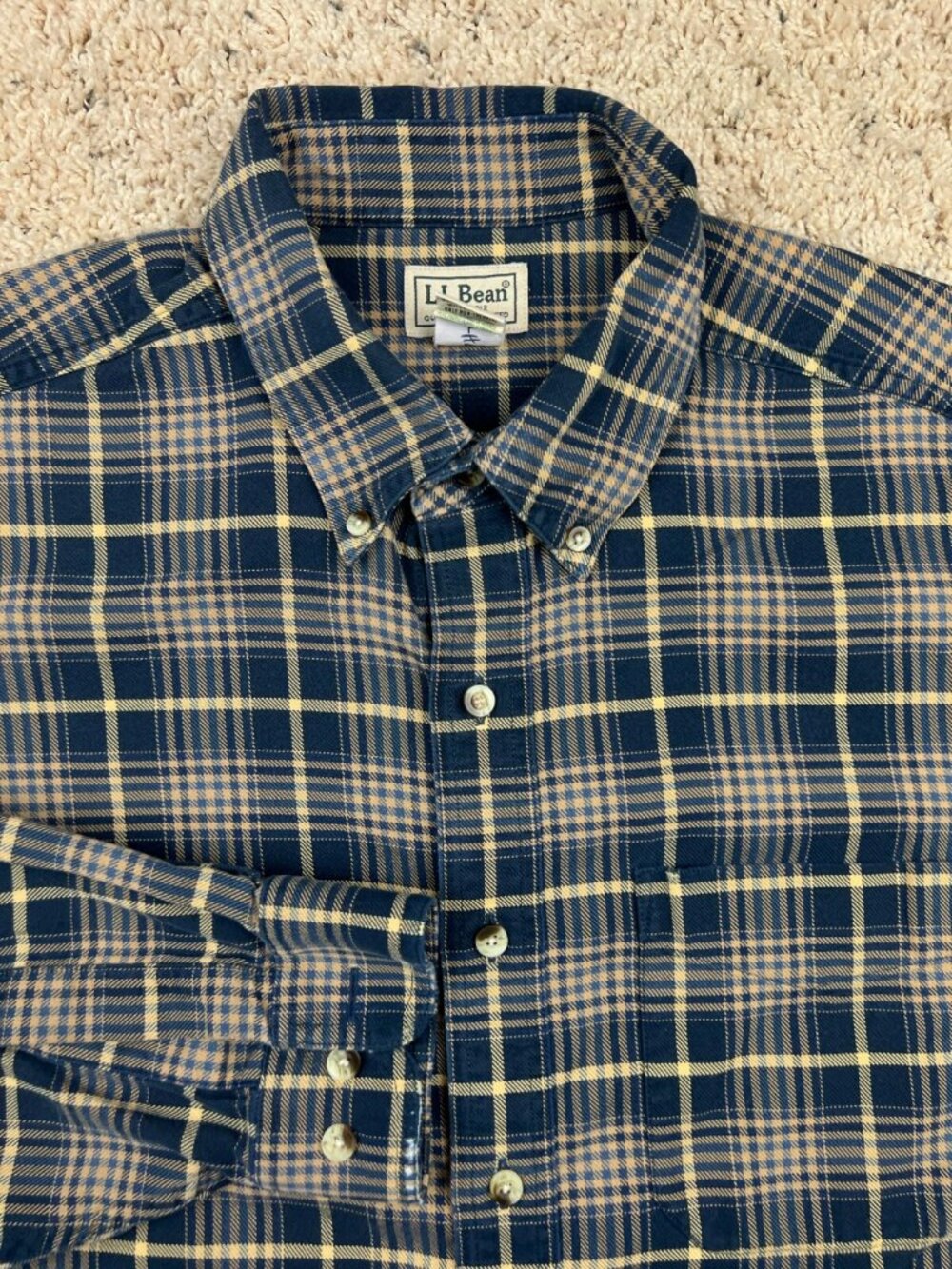 LL Bean Button Up Plaid Flannel Beige Blue Long Sleeve Men's Large Regular